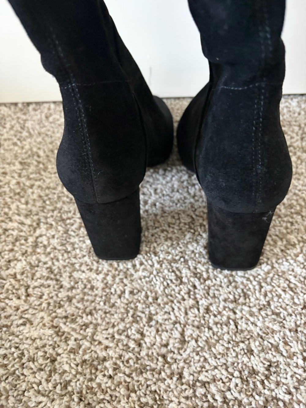 Banana Republic- Black Suede Knee-High Block Heel Boots - Size 7 - Picture 6 of 7